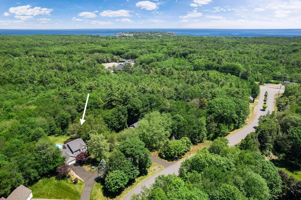 3 Meadowlark Drive York ME 03909