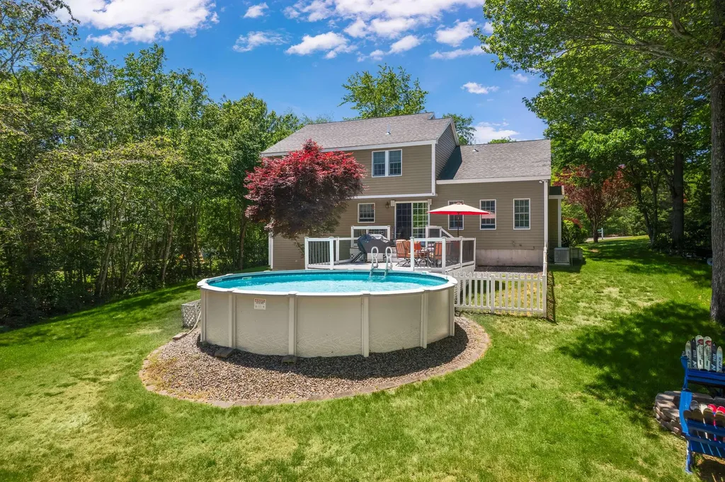 3 Meadowlark Drive York ME 03909