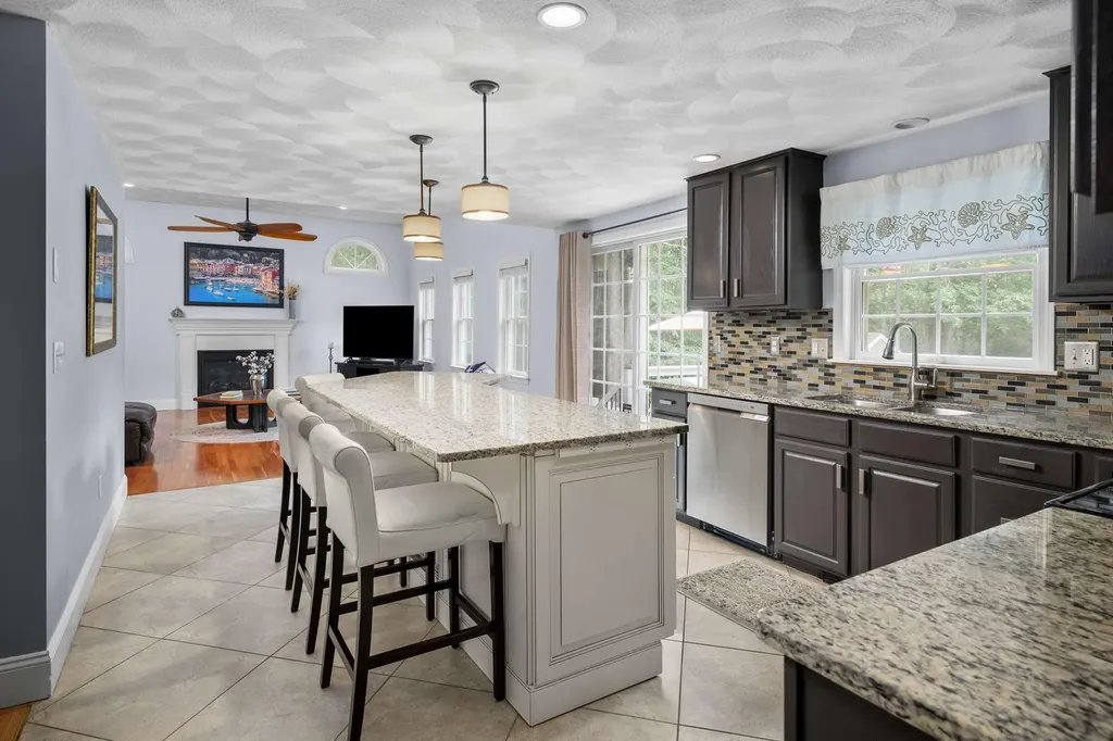 3 Meadowlark Drive York ME 03909