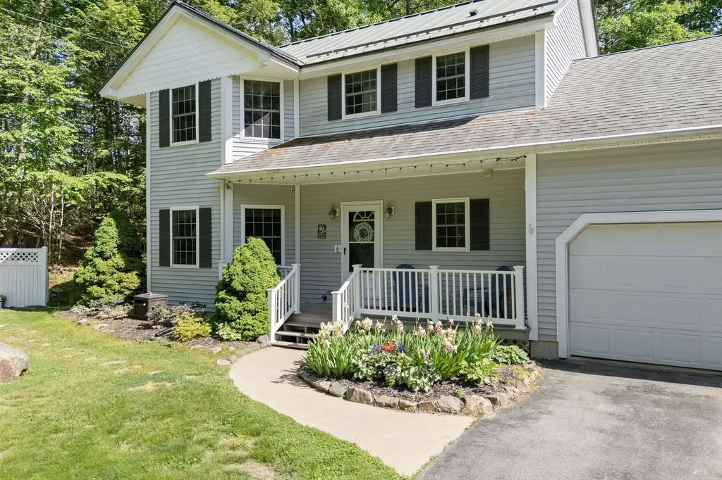 21 N Village Road York ME 03902