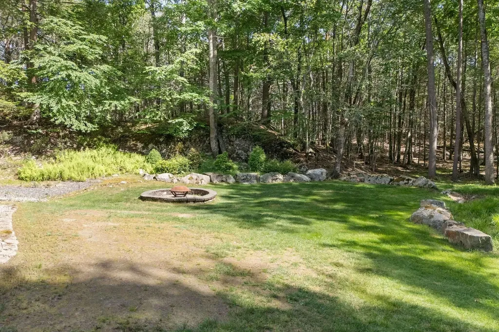 21 N Village Road York ME 03902