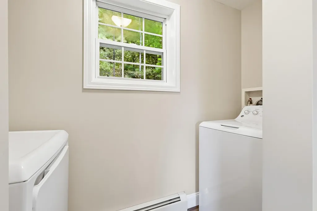 122 N Main Street Woodstock ME 04219