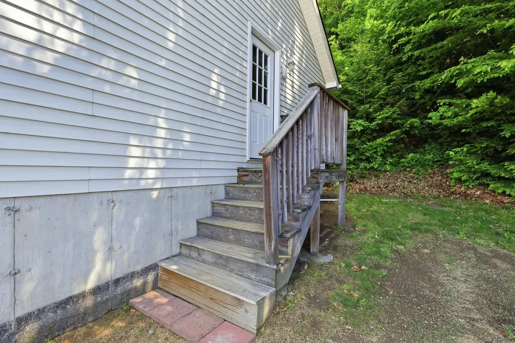 122 N Main Street Woodstock ME 04219