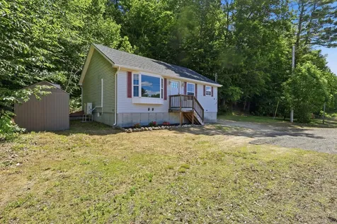 122 N Main Street Woodstock ME 04219