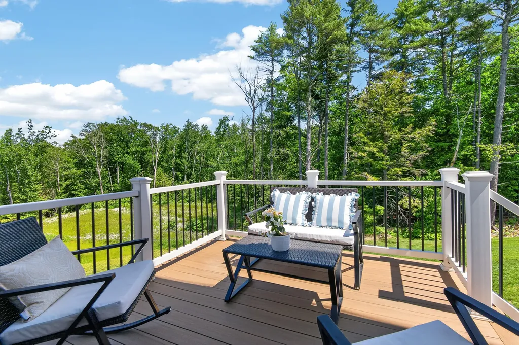 46 Wildlife Lane North Yarmouth ME 04097