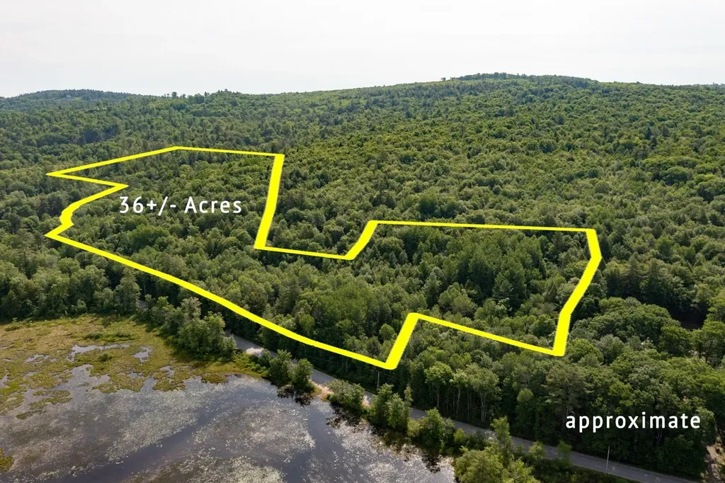 237-001 Hopper Road Acton ME 04001