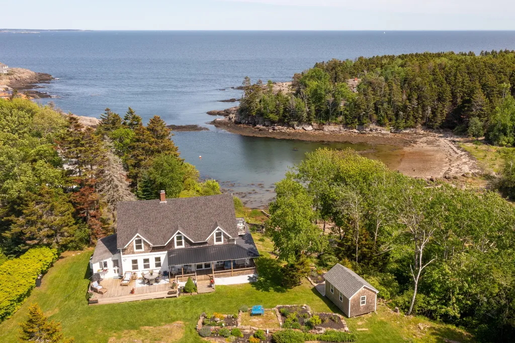 2319 Harpswell Island Road Harpswell ME 04003