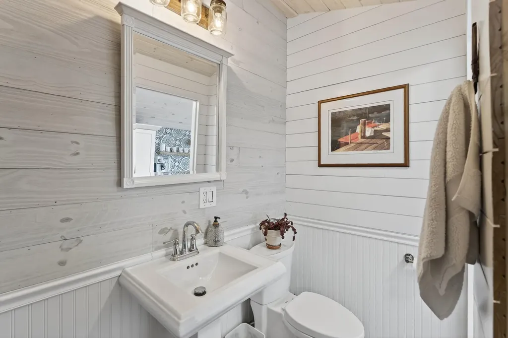 2319 Harpswell Island Road Harpswell ME 04003