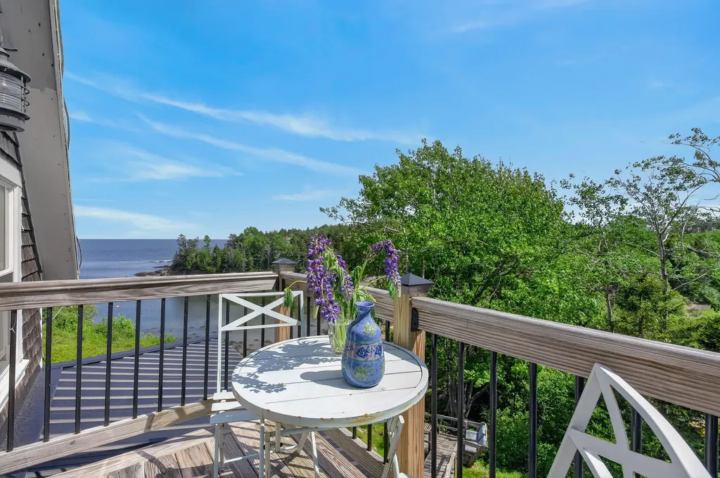 2319 Harpswell Island Road Harpswell ME 04003