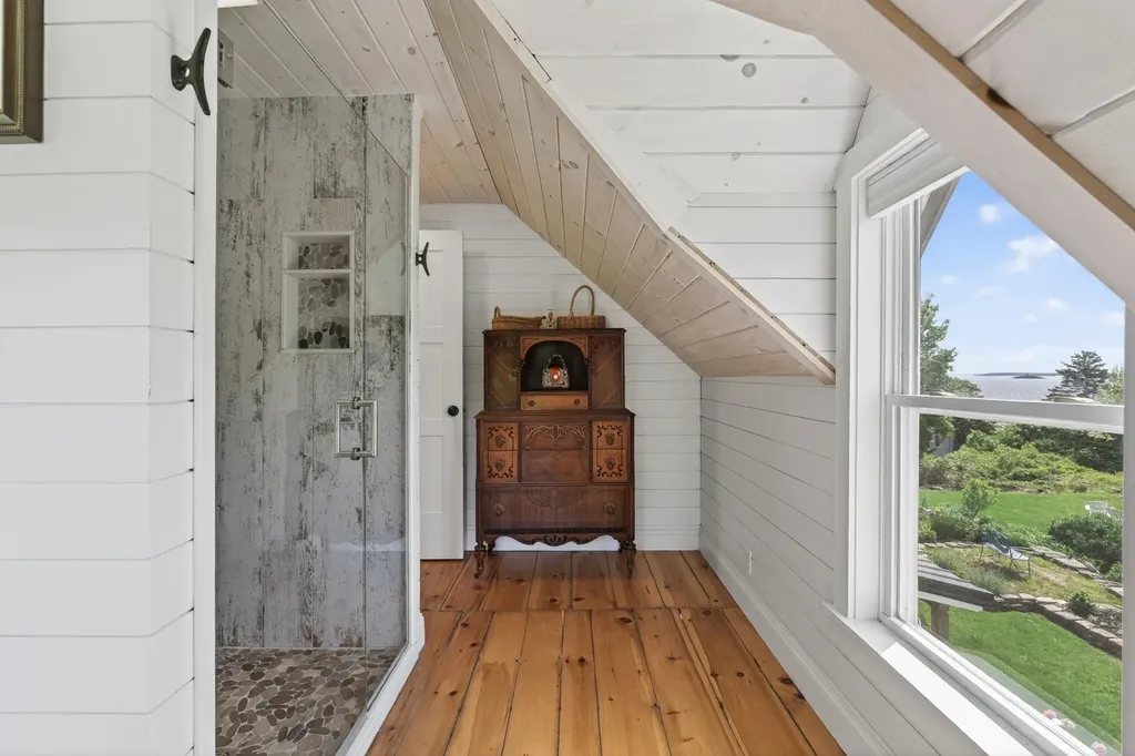 2319 Harpswell Island Road Harpswell ME 04003