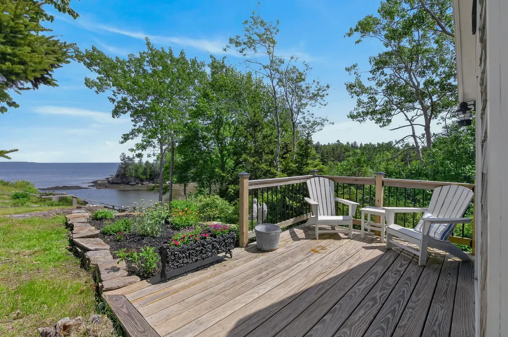 2319 Harpswell Island Road Harpswell ME 04003