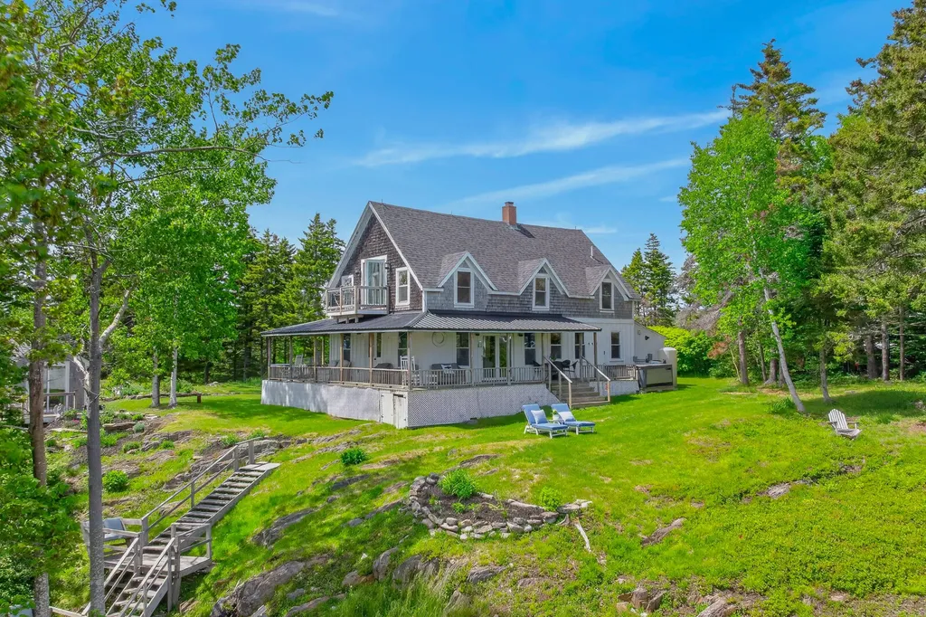 2319 Harpswell Island Road Harpswell ME 04003