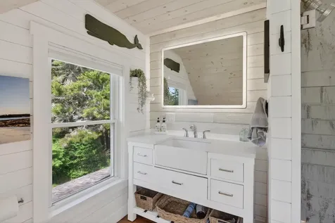 2319 Harpswell Island Road Harpswell ME 04003