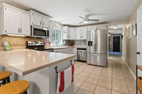 9 Juniper Lane Falmouth ME 04105