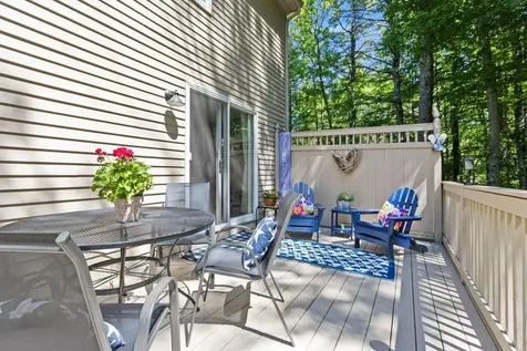 9 Juniper Lane Falmouth ME 04105