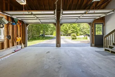 9 Juniper Lane Falmouth ME 04105