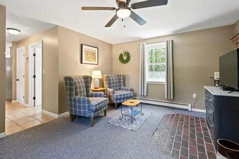 9 Juniper Lane Falmouth ME 04105