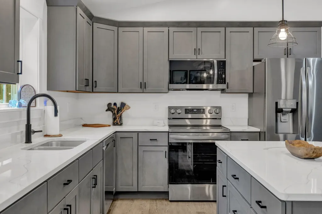 522 Avenue Road Levant ME 04456