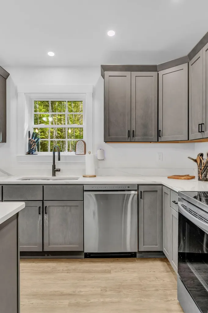 522 Avenue Road Levant ME 04456