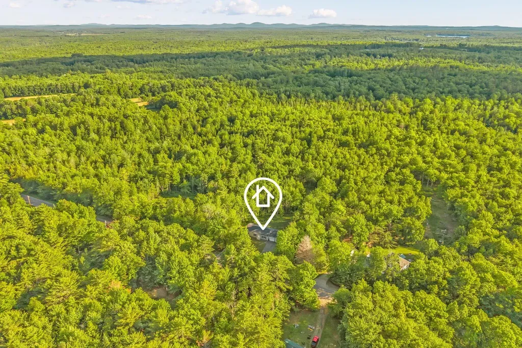 522 Avenue Road Levant ME 04456