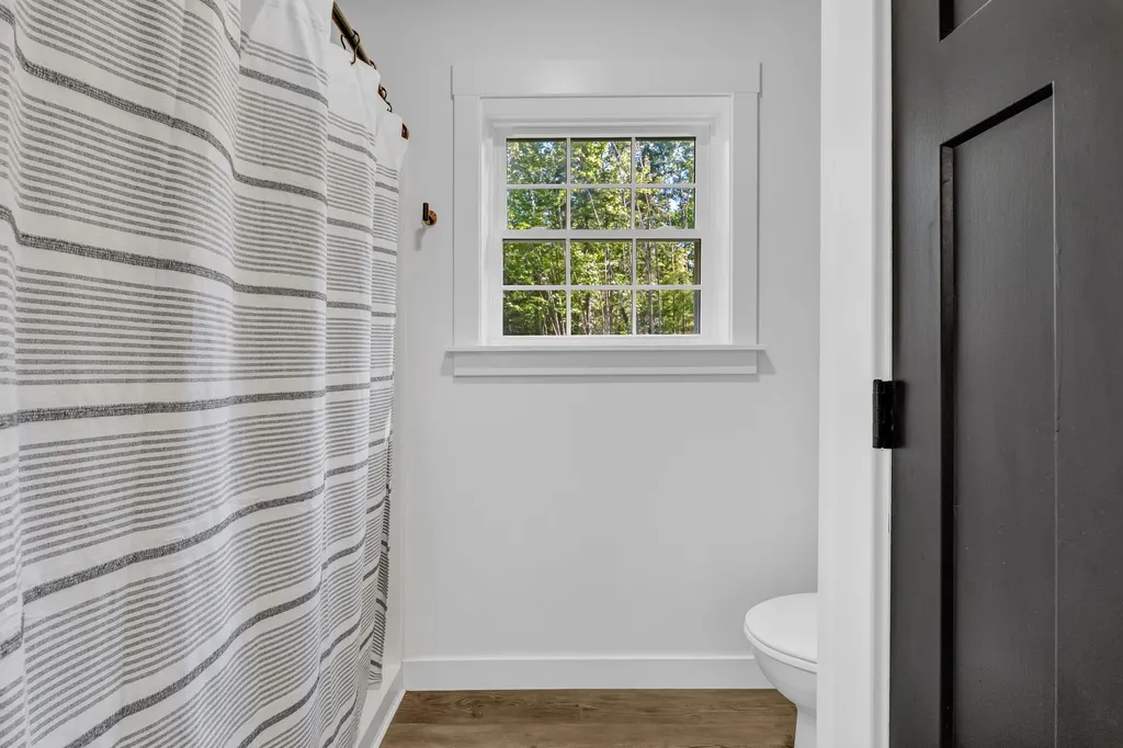 522 Avenue Road Levant ME 04456