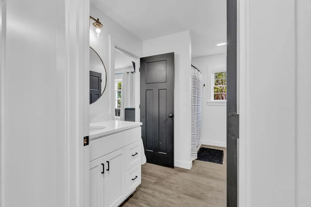 522 Avenue Road Levant ME 04456
