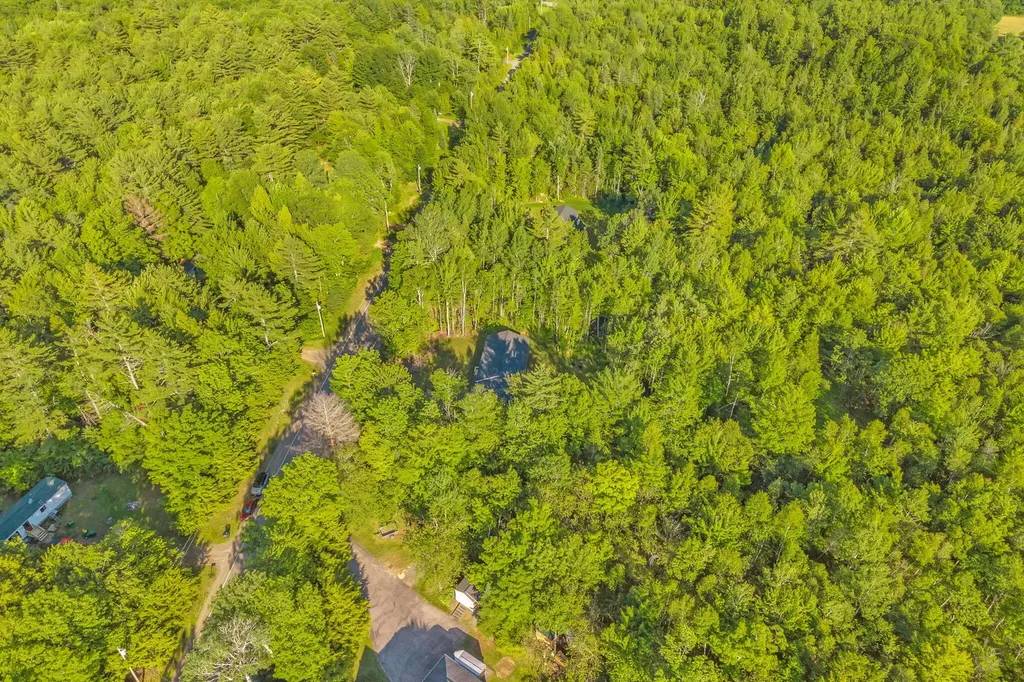 522 Avenue Road Levant ME 04456