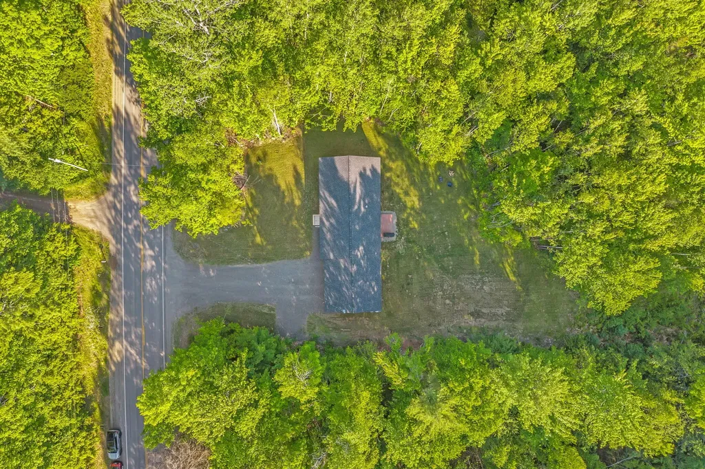 522 Avenue Road Levant ME 04456