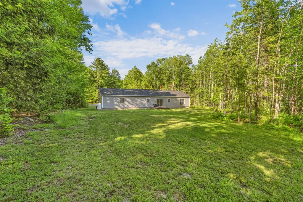 522 Avenue Road Levant ME 04456