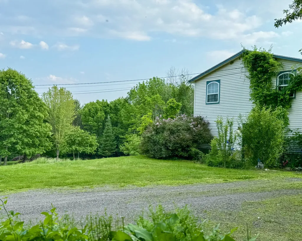 211 Hinckley Hill Road Carmel ME 04419