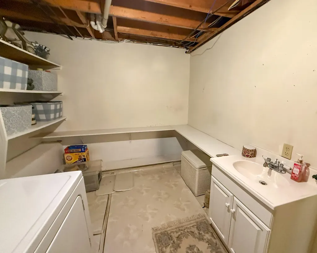 211 Hinckley Hill Road Carmel ME 04419