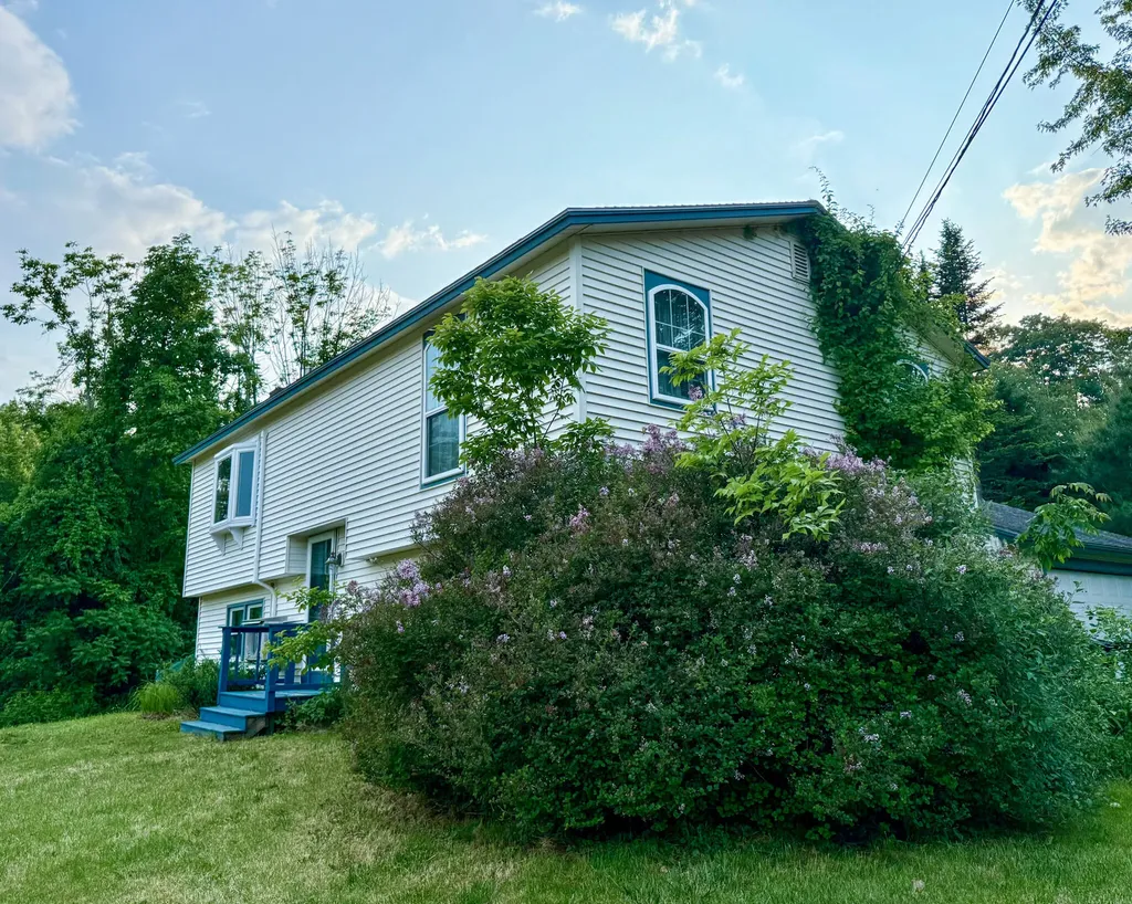 211 Hinckley Hill Road Carmel ME 04419