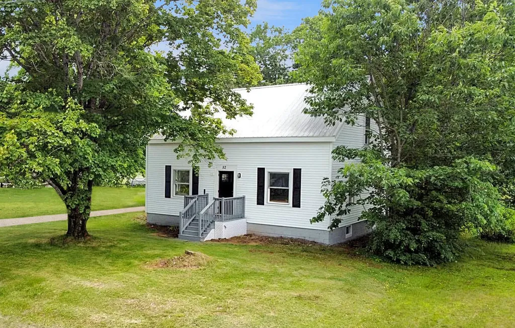 52 Coburn Avenue Dixfield ME 04224