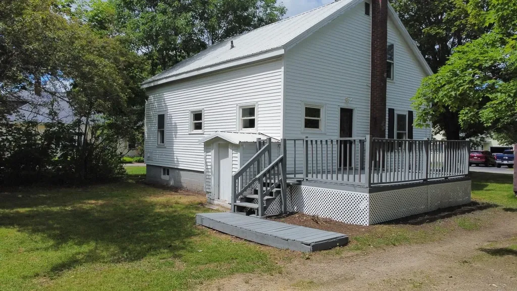 52 Coburn Avenue Dixfield ME 04224