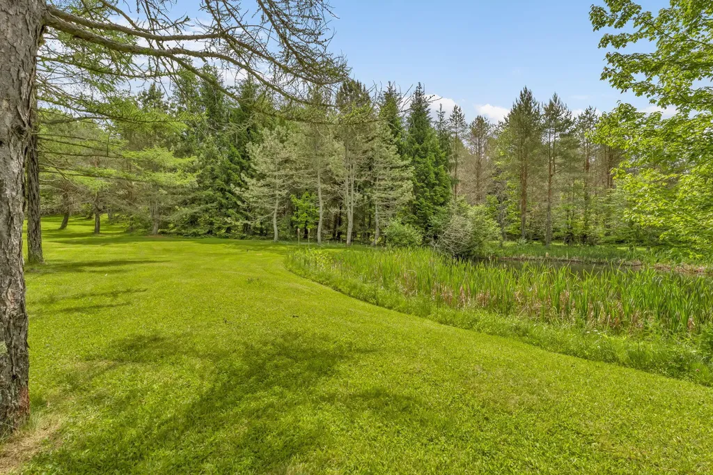 209 Calderwood Road Washington ME 04574