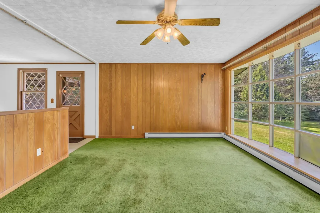 209 Calderwood Road Washington ME 04574