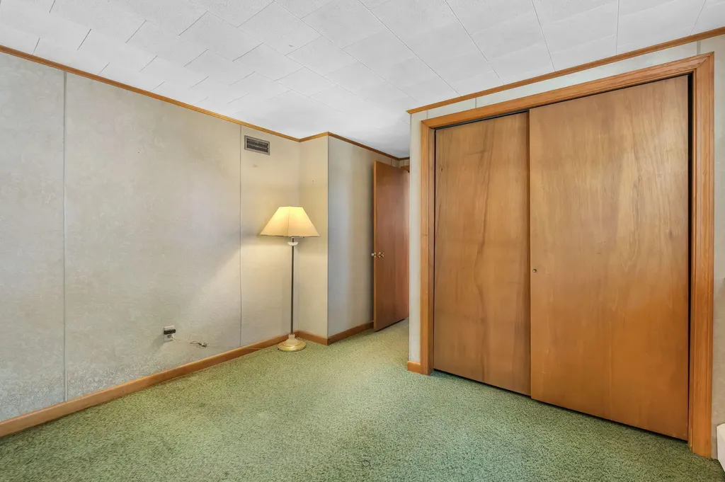 209 Calderwood Road Washington ME 04574