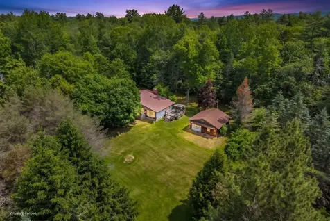 209 Calderwood Road Washington ME 04574