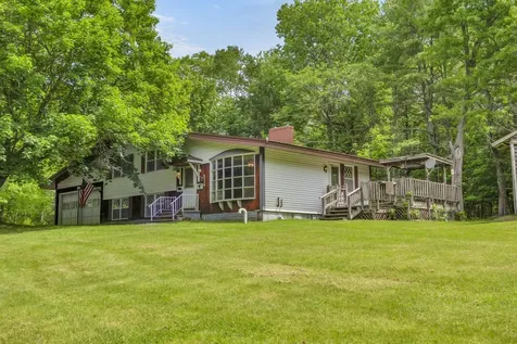209 Calderwood Road Washington ME 04574