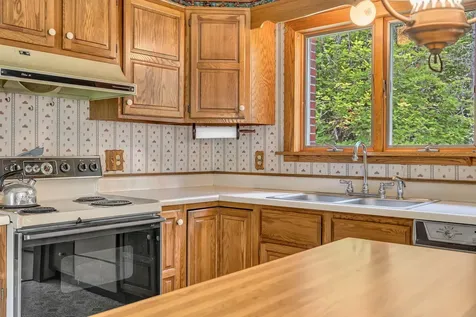 209 Calderwood Road Washington ME 04574