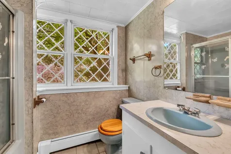 209 Calderwood Road Washington ME 04574