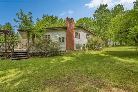 209 Calderwood Road Washington ME 04574