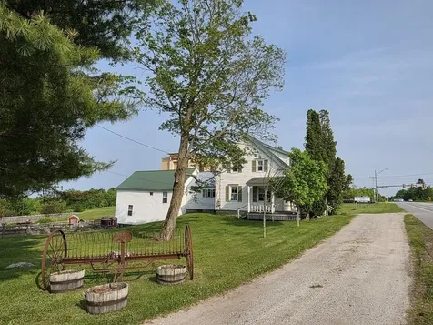 167 Main Street Oxford ME 04270