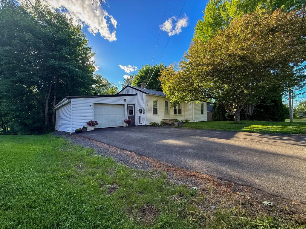 12 Winchester Street Presque Isle ME 04769