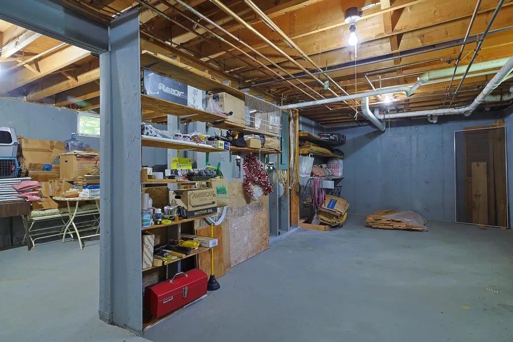 35 Larnus Hill Lane Blue Hill ME 04614