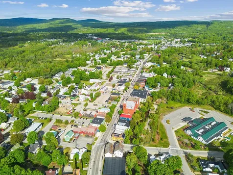 7&8, A&b Pleasant Street Norway ME 04268