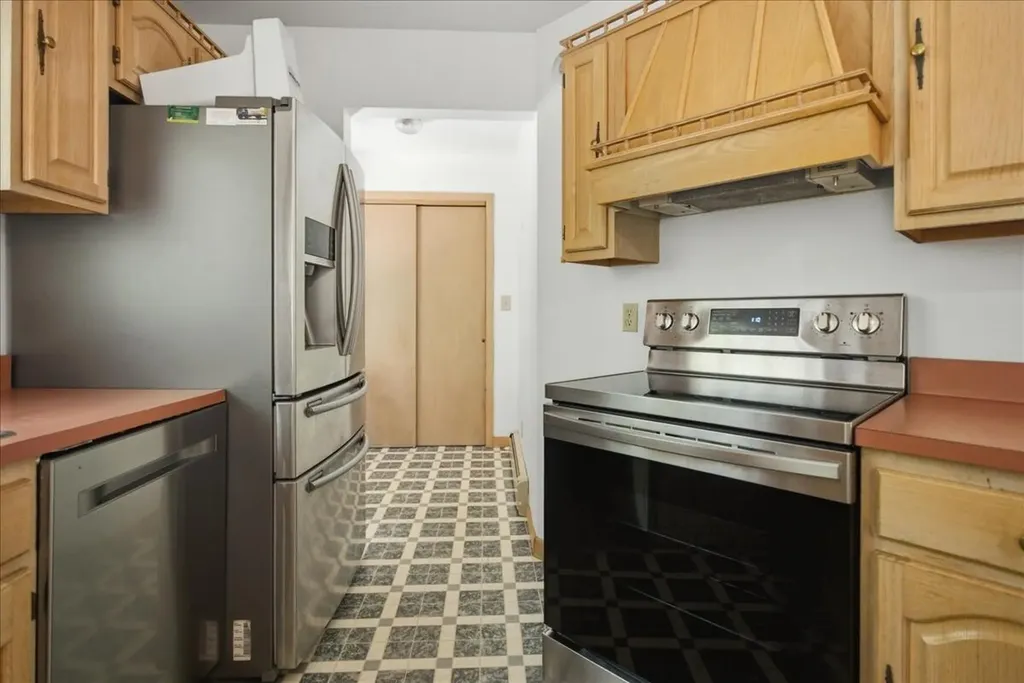 53 Butler Hill Road Minot ME 04258