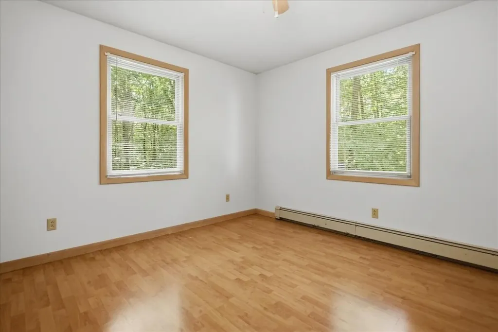 53 Butler Hill Road Minot ME 04258