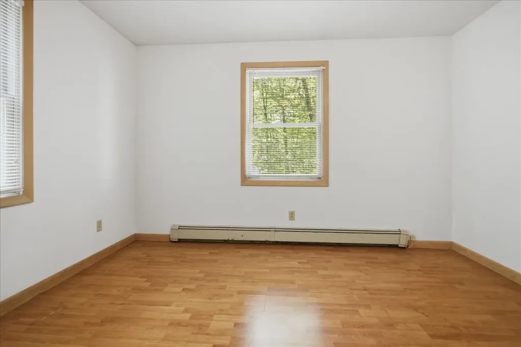 53 Butler Hill Road Minot ME 04258