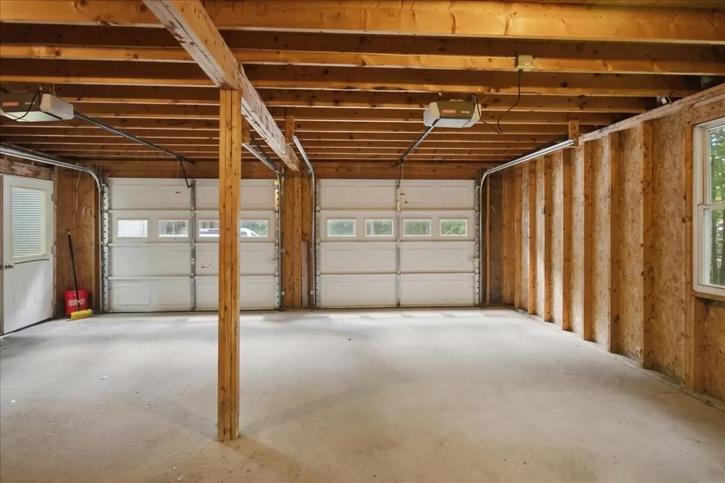 53 Butler Hill Road Minot ME 04258